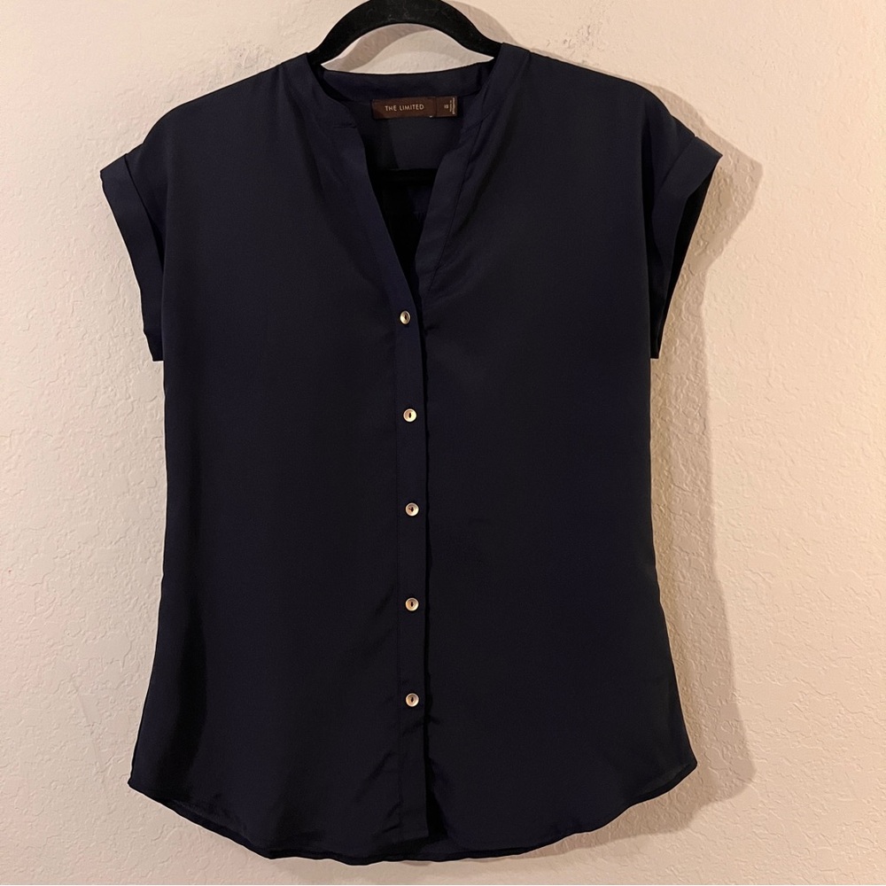 The Limited Black Short Sleeve Polyester Blouse – Size XS – Button-Up